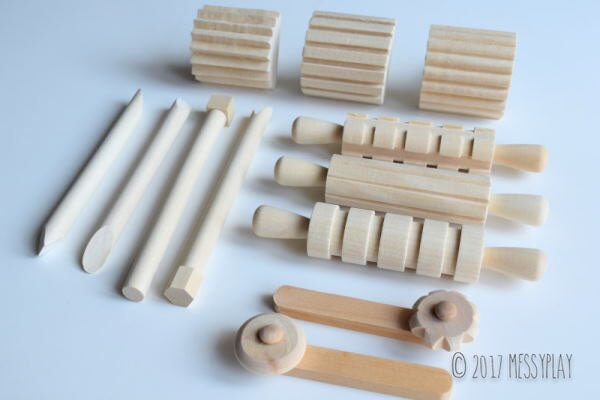 Dřevěné nářadí simple Messy Play 